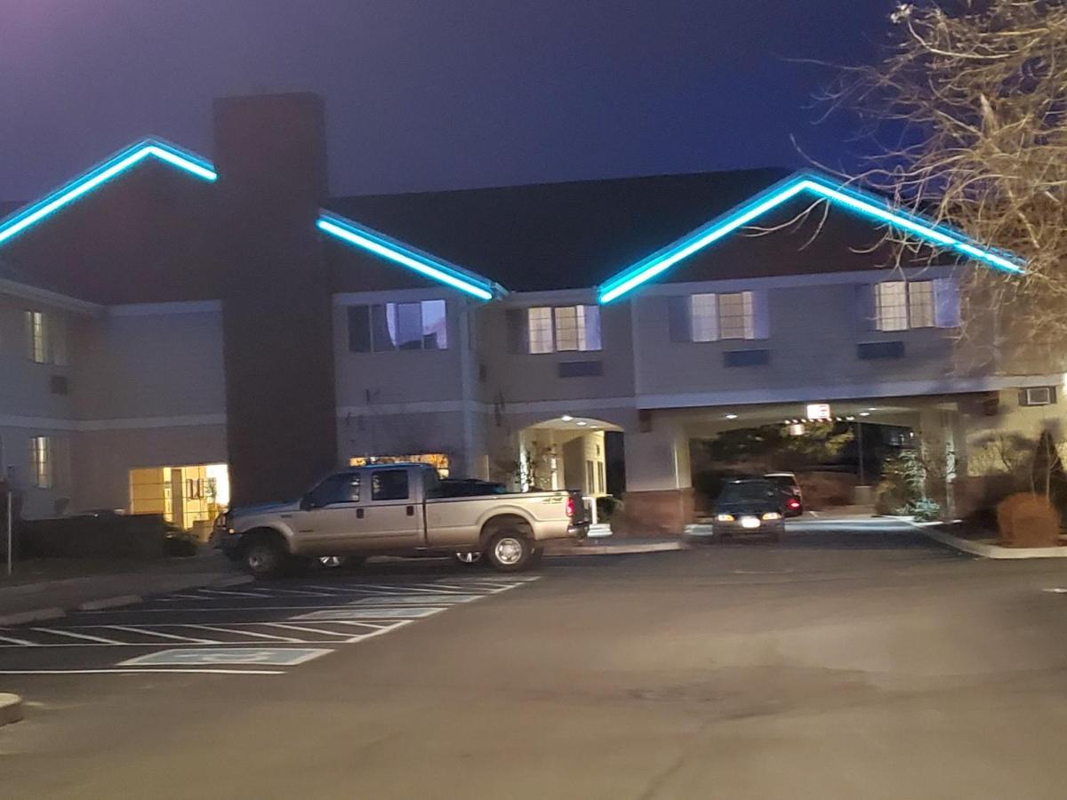 Country Inn & Suites By Radisson, Bend, Or Esterno foto
